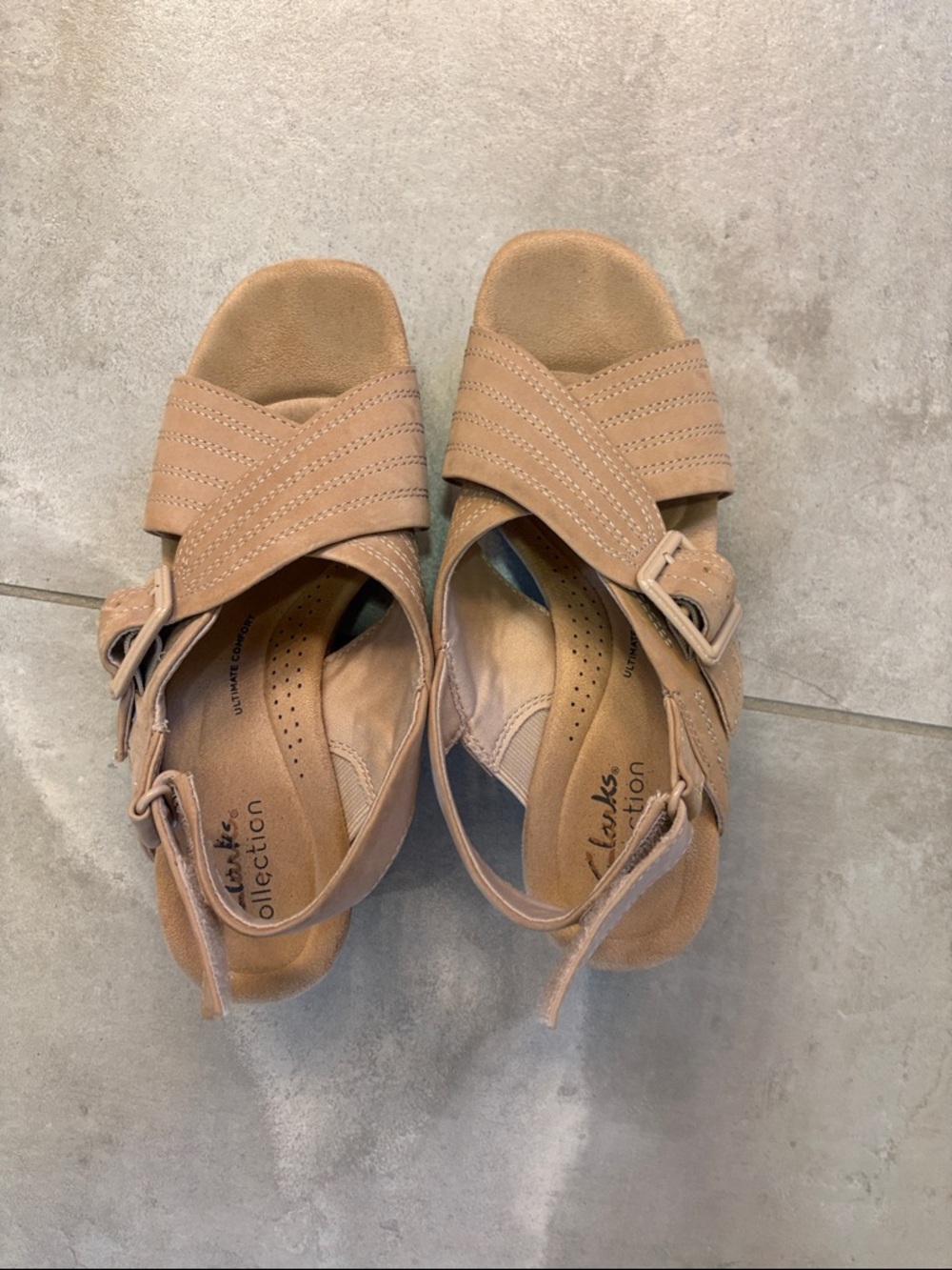 Clarks Women's Tan Crisscross Suede Wedge Sandals